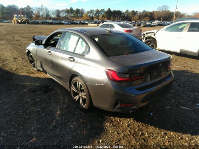 Photo 2 VIN: 3MW5R7J07N8C65477 - BMW 330I 