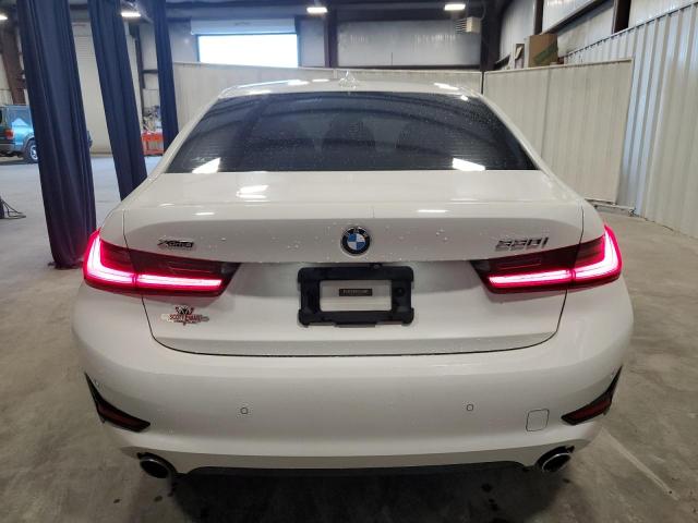 Photo 5 VIN: 3MW5R7J08L8B08862 - BMW 330XI 