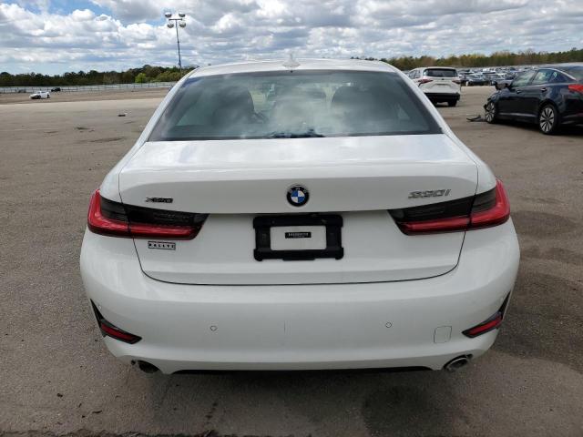 Photo 5 VIN: 3MW5R7J08L8B15309 - BMW 330I 