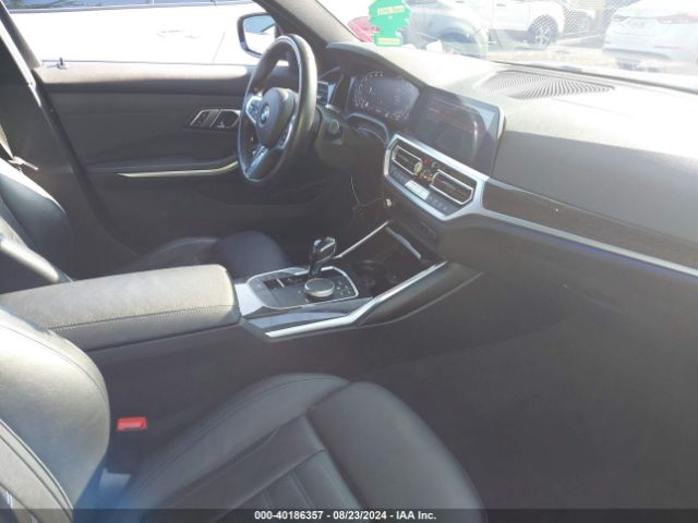 Photo 4 VIN: 3MW5R7J08M8B58369 - BMW 330I 