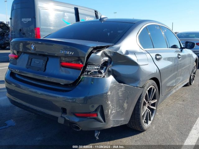 Photo 5 VIN: 3MW5R7J08M8B85488 - BMW 330I 