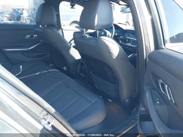 Photo 7 VIN: 3MW5R7J08M8B85488 - BMW 330I 