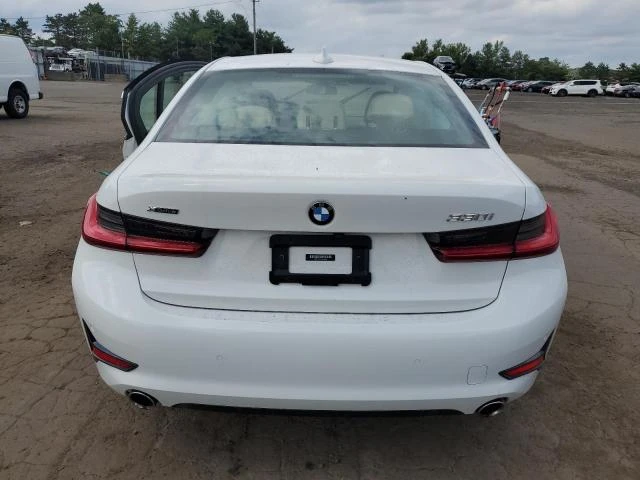 Photo 5 VIN: 3MW5R7J08M8B88293 - BMW 330XI 