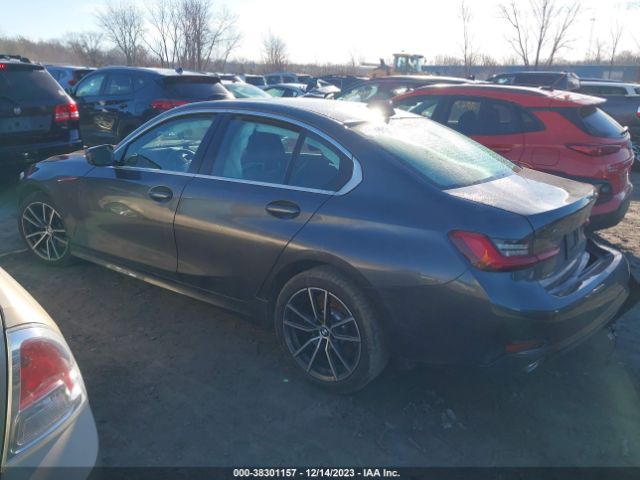 Photo 2 VIN: 3MW5R7J09L8B13567 - BMW 330I 