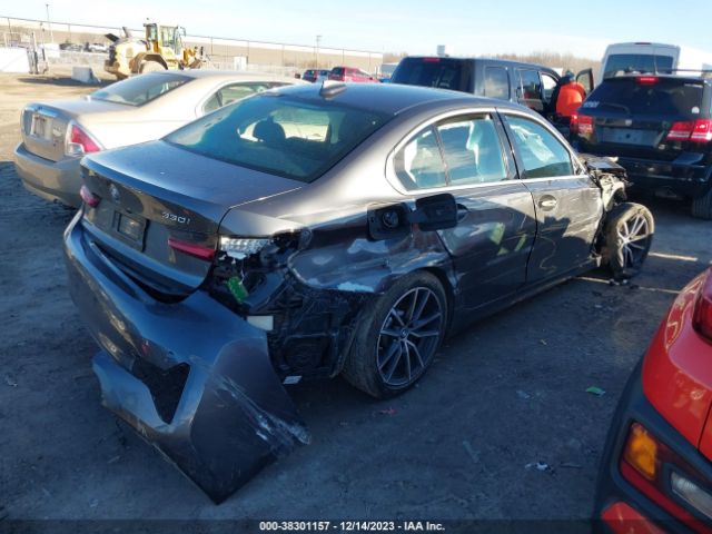 Photo 3 VIN: 3MW5R7J09L8B13567 - BMW 330I 