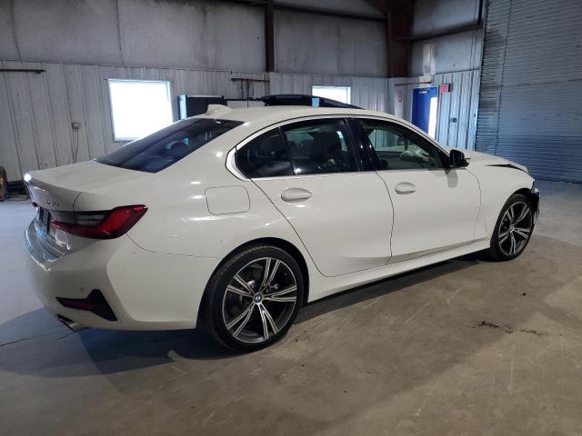 Photo 2 VIN: 3MW5R7J09L8B31812 - BMW 330XI 