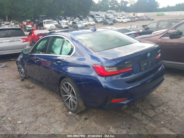 Photo 2 VIN: 3MW5R7J09L8B41109 - BMW 330I 