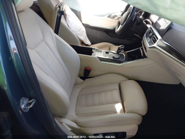 Photo 4 VIN: 3MW5R7J09M8B59207 - BMW 330I 