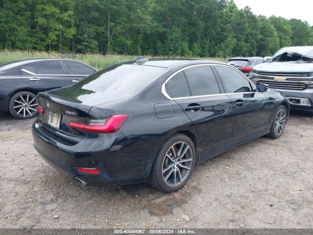 Photo 3 VIN: 3MW5R7J0XL8B08622 - BMW 330I 