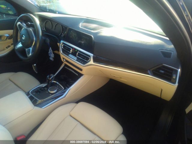 Photo 4 VIN: 3MW5R7J0XL8B13299 - BMW 330I 