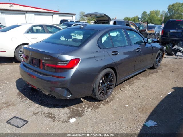 Photo 3 VIN: 3MW5R7J0XM8B72550 - BMW 330I 