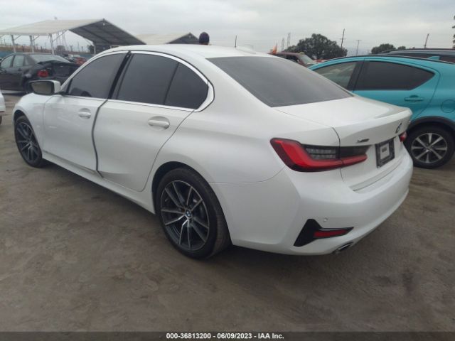 Photo 2 VIN: 3MW5R7J0XM8B82849 - BMW 330I 