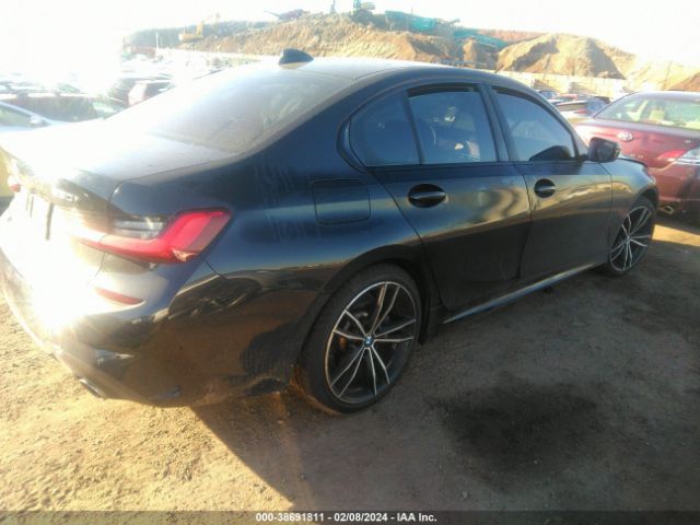 Photo 3 VIN: 3MW5R7J0XM8B92135 - BMW 330I 