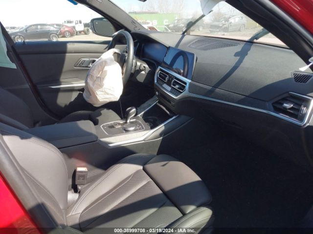 Photo 4 VIN: 3MW5R7J0XN8C66171 - BMW 330I 