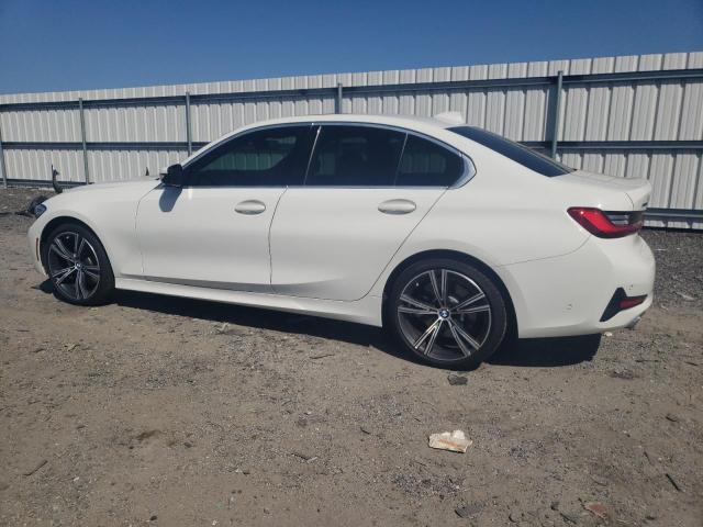 Photo 1 VIN: 3MW5R7J50K8B00295 - BMW 330XI 