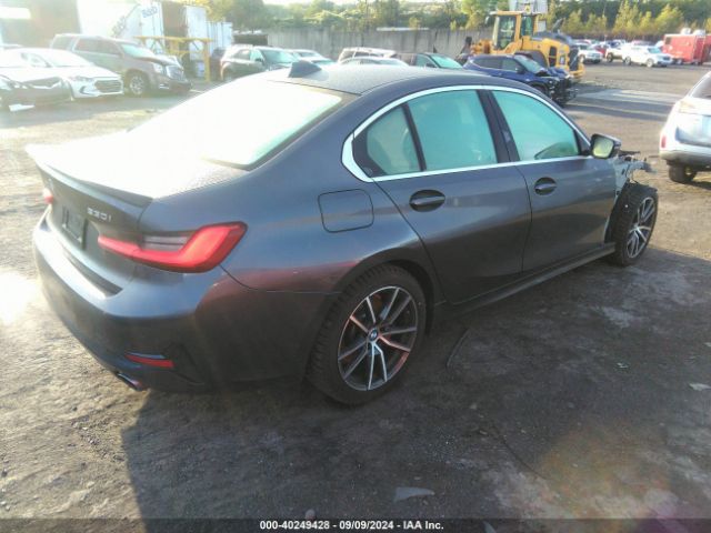 Photo 3 VIN: 3MW5R7J53K8B01294 - BMW 330I 