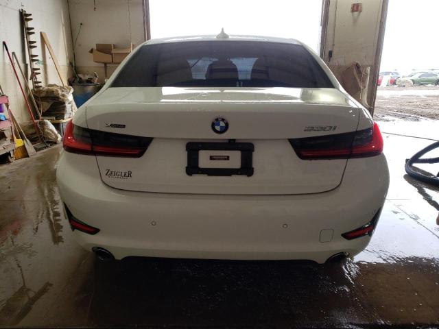 Photo 5 VIN: 3MW5R7J59K8A05203 - BMW 330XI 