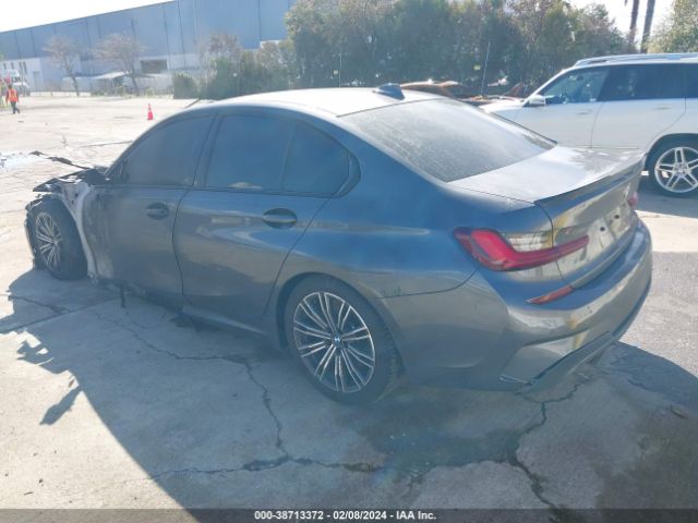 Photo 2 VIN: 3MW5U7J05N8C28149 - BMW 3 SERIES 