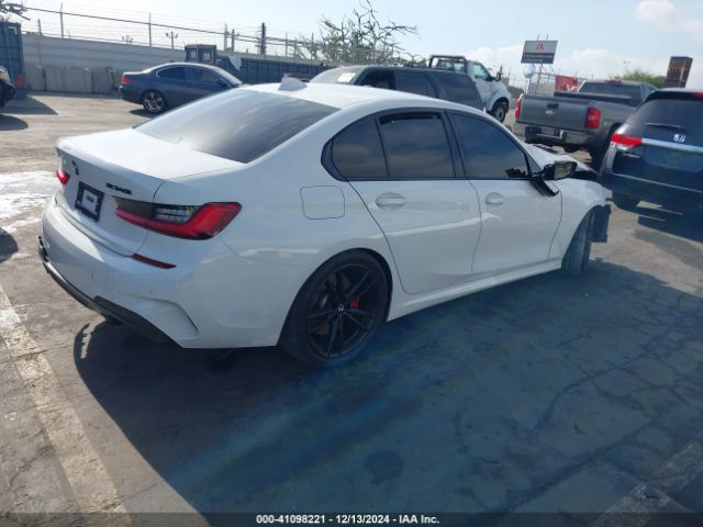 Photo 3 VIN: 3MW5U7J0XM8B56654 - BMW M340I 