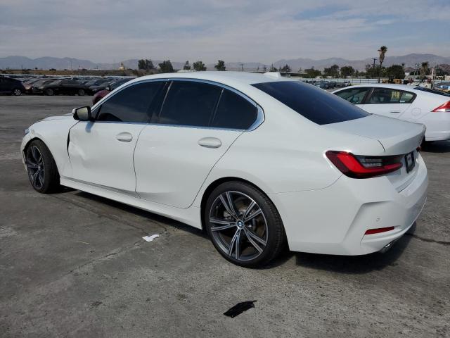 Photo 1 VIN: 3MW69FF00R8E26488 - BMW 330I 