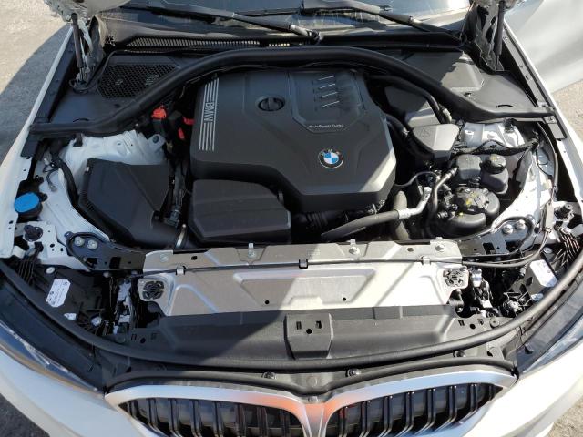 Photo 10 VIN: 3MW69FF00R8E26488 - BMW 330I 