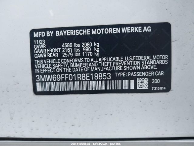 Photo 8 VIN: 3MW69FF01R8E18853 - BMW 330I 