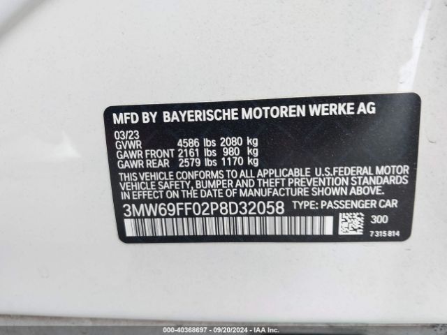 Photo 8 VIN: 3MW69FF02P8D32058 - BMW 330I 