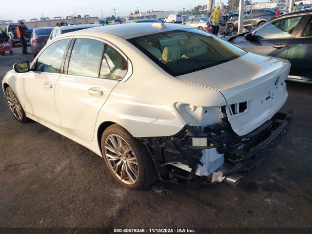 Photo 2 VIN: 3MW69FF02R8E04394 - BMW 330I 