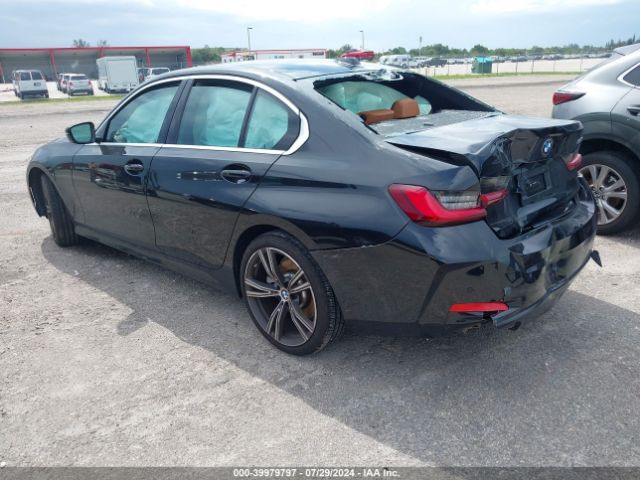 Photo 2 VIN: 3MW69FF02R8E43504 - BMW 330I 