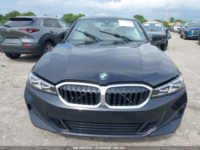 Photo 5 VIN: 3MW69FF02R8E43504 - BMW 330I 