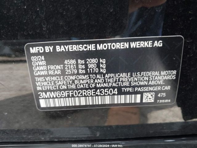 Photo 8 VIN: 3MW69FF02R8E43504 - BMW 330I 