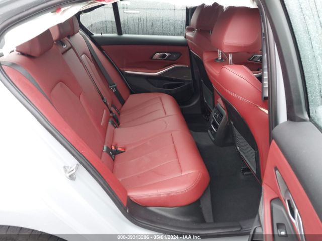 Photo 7 VIN: 3MW69FF03P8D52707 - BMW 330I 