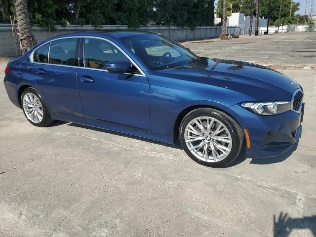 Photo 3 VIN: 3MW69FF03R8E14125 - BMW 330I 