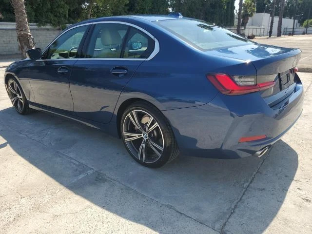 Photo 1 VIN: 3MW69FF03R8E15968 - BMW 330I 