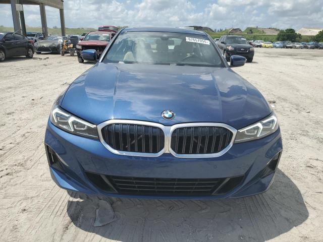 Photo 4 VIN: 3MW69FF03R8E32818 - BMW 330I 