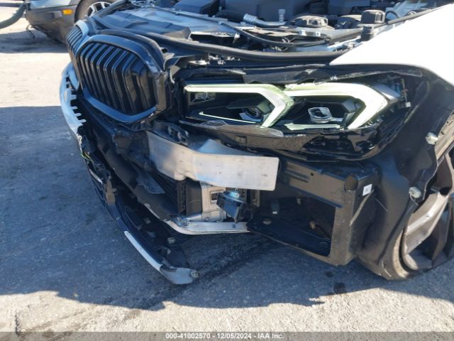 Photo 5 VIN: 3MW69FF04P8C81503 - BMW 330I 