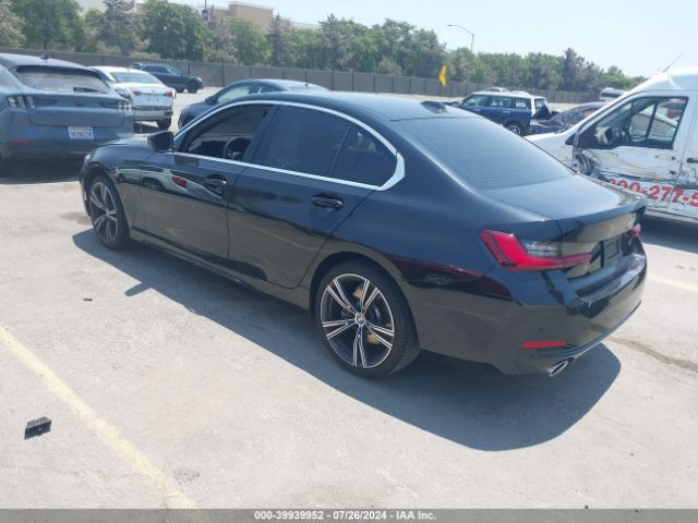 Photo 2 VIN: 3MW69FF05R8E09363 - BMW 330I 