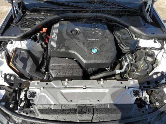 Photo 10 VIN: 3MW69FF05R8E18998 - BMW 330I 