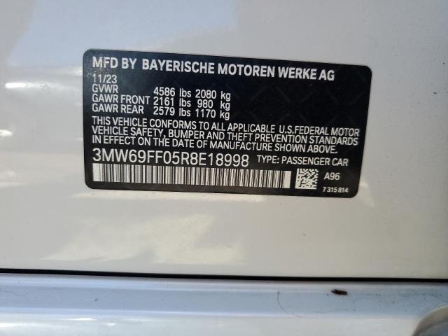 Photo 12 VIN: 3MW69FF05R8E18998 - BMW 330I 