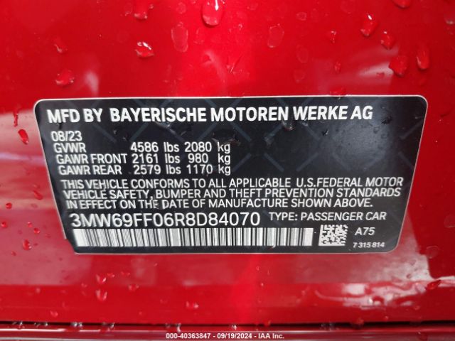 Photo 8 VIN: 3MW69FF06R8D84070 - BMW 330I 