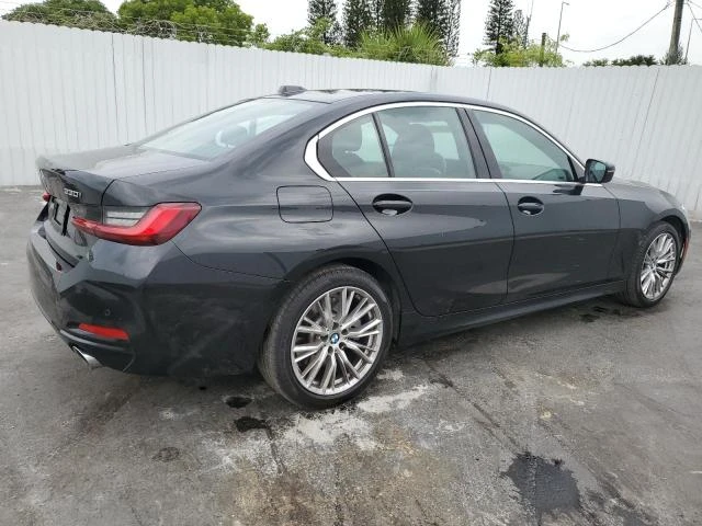 Photo 2 VIN: 3MW69FF06R8E06956 - BMW 330I 