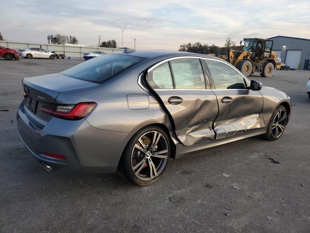 Photo 2 VIN: 3MW69FF06R8E52075 - BMW 330I 