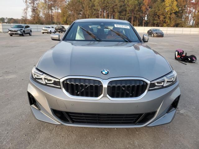 Photo 4 VIN: 3MW69FF06R8E52075 - BMW 330I 