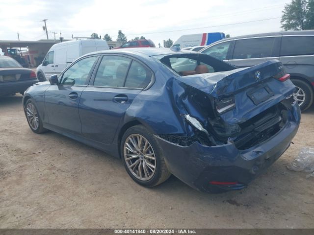 Photo 2 VIN: 3MW69FF07P8D64388 - BMW 330I 