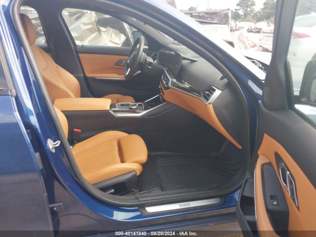 Photo 4 VIN: 3MW69FF07P8D64388 - BMW 330I 