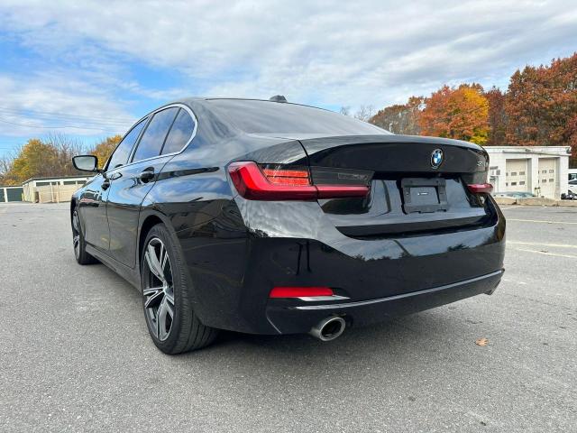 Photo 1 VIN: 3MW69FF07R8E53395 - BMW 330I 