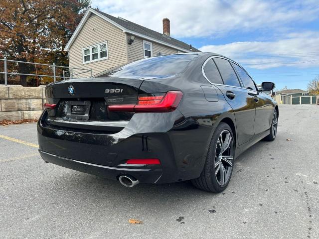 Photo 2 VIN: 3MW69FF07R8E53395 - BMW 330I 