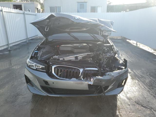 Photo 4 VIN: 3MW69FF07R8E87384 - BMW 330I 