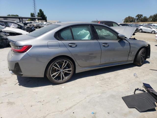 Photo 2 VIN: 3MW69FF08P8C79981 - BMW 330I 