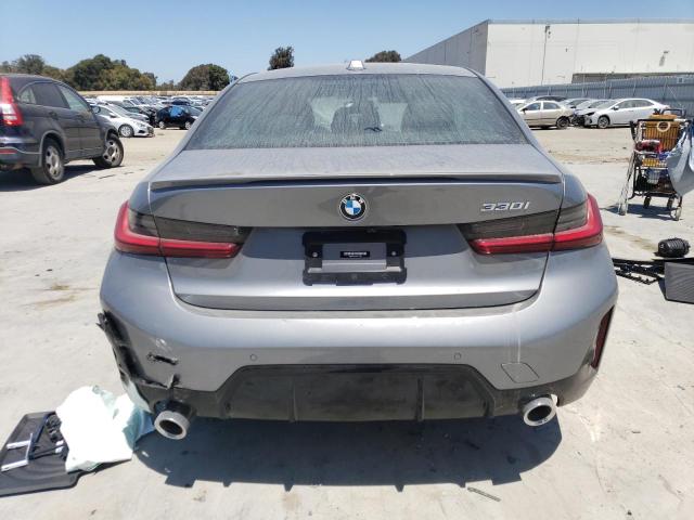 Photo 5 VIN: 3MW69FF08P8C79981 - BMW 330I 